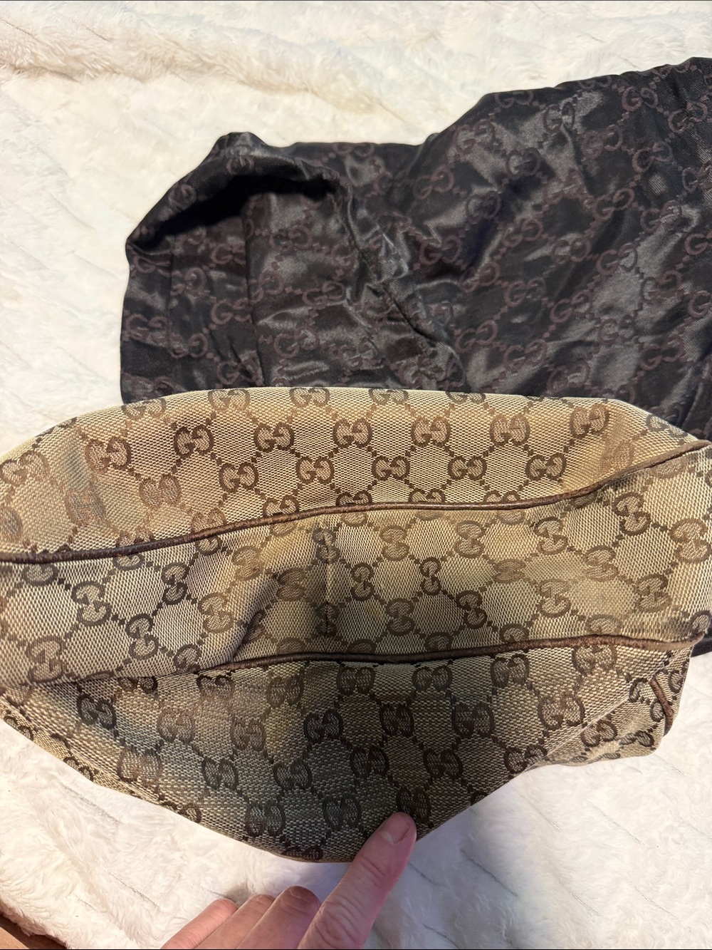 Gucci Brown Monogram Canvas Shoulder Bag - Picture 6 of 11